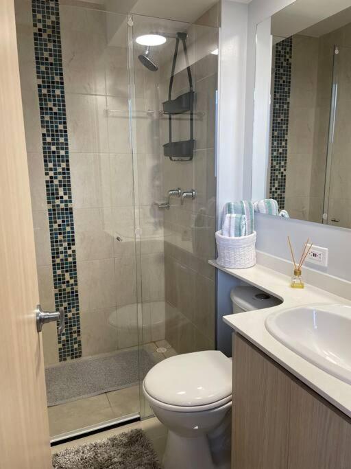 New Lovely 3 Bedroom With An Awesome View! Bello