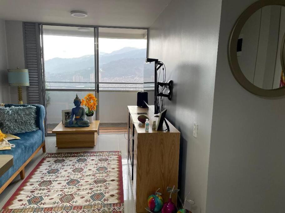 New Lovely 3 Bedroom With An Awesome View! Bello