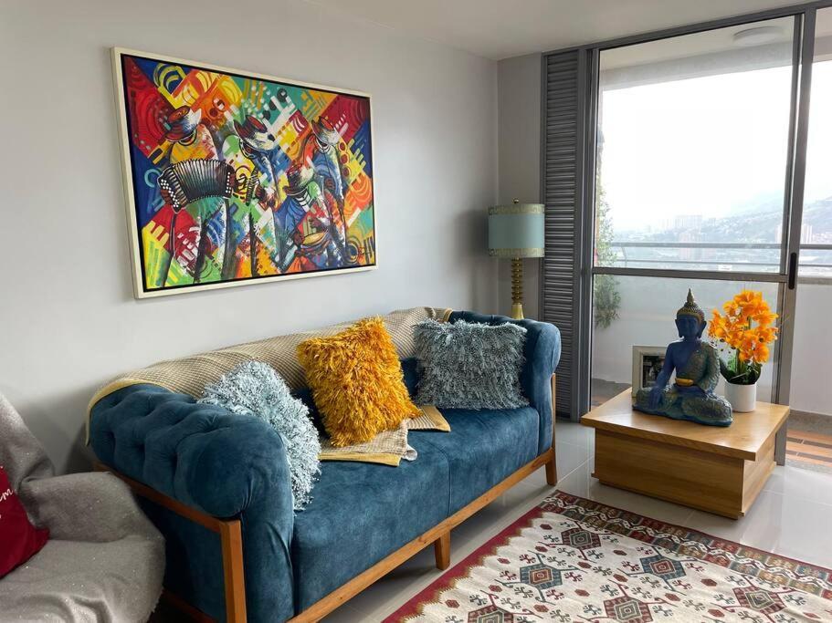 New Lovely 3 Bedroom With An Awesome View! Apartment