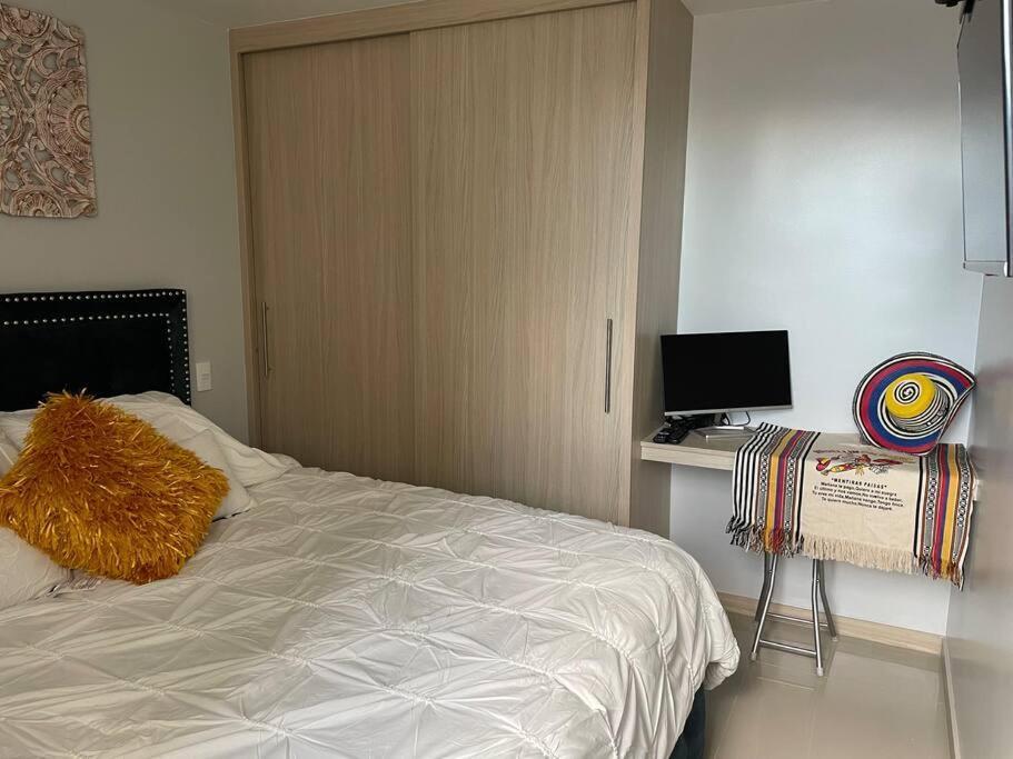 New Lovely 3 Bedroom With An Awesome View!